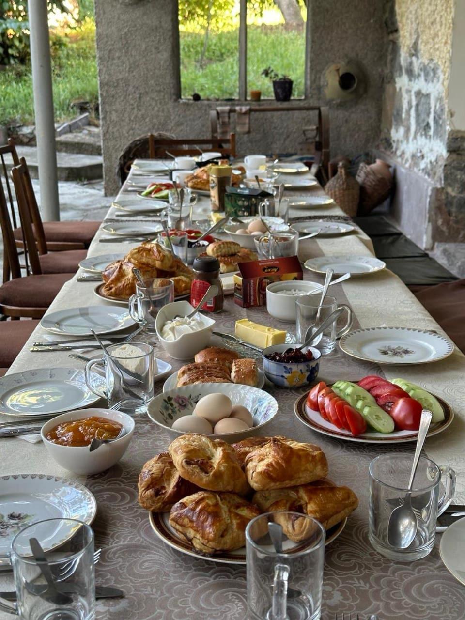 B&B Ruzan Yeghegnadzor Dış mekan fotoğraf